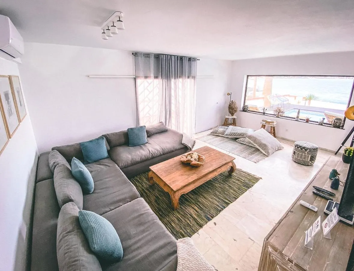 Villa Los Flamencos By Veaco- Beachfront & Pool Corralejo